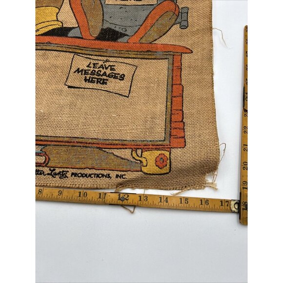 ‘73 WALTER LANTZ COMIC CHARACTER BUZZ BUZZARD BURLAP BULLETIN BOARD 22" X 17” - Picture 7 of 10